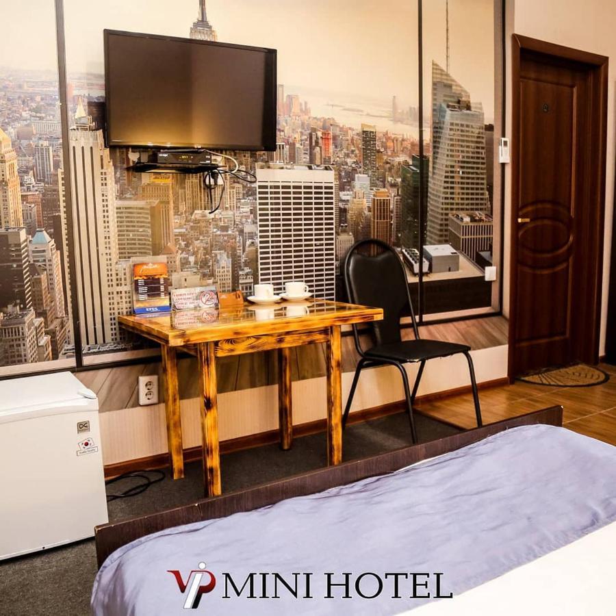 Vip Mini Hotel Semey Exterior foto
