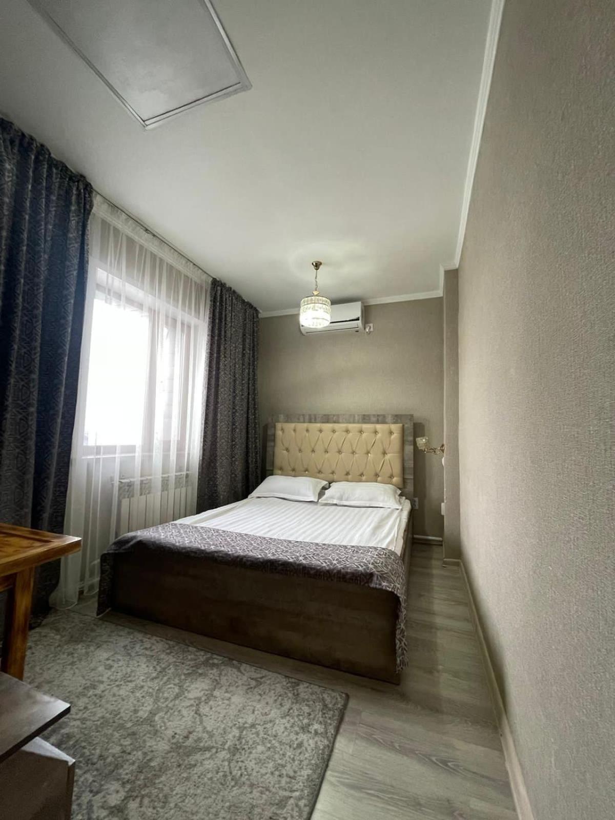 Vip Mini Hotel Semey Exterior foto