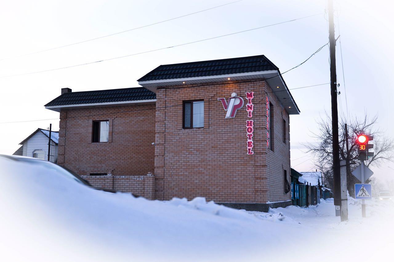 Vip Mini Hotel Semey Exterior foto