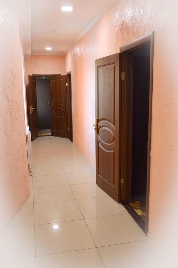 Vip Mini Hotel Semey Exterior foto