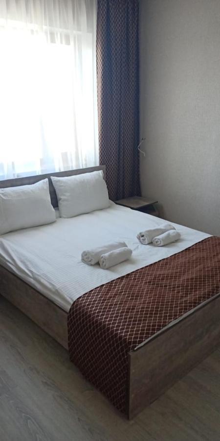 Vip Mini Hotel Semey Exterior foto